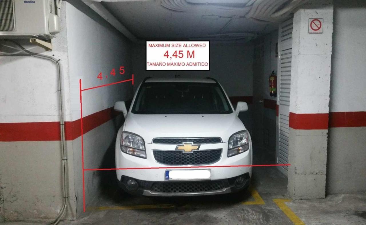 La Farola - Centro de Málaga con Parking Exterior foto